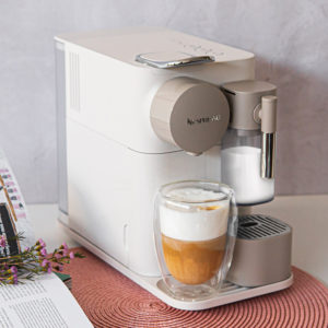Nespresso "Lattissima" jopa -20%